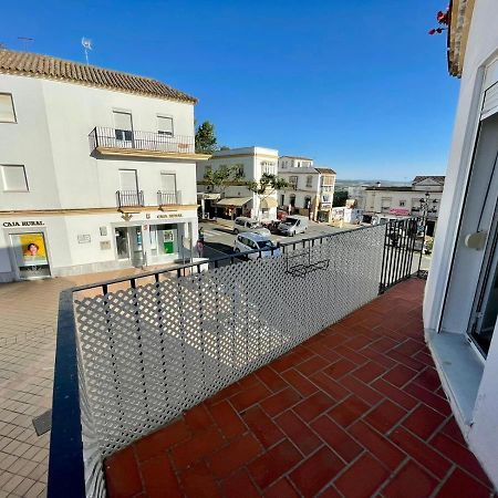 Apartamentos La Reina 아르코스델라프론테라 외부 사진