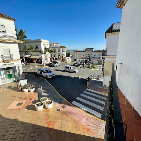 Apartamentos La Reina 아르코스델라프론테라 외부 사진
