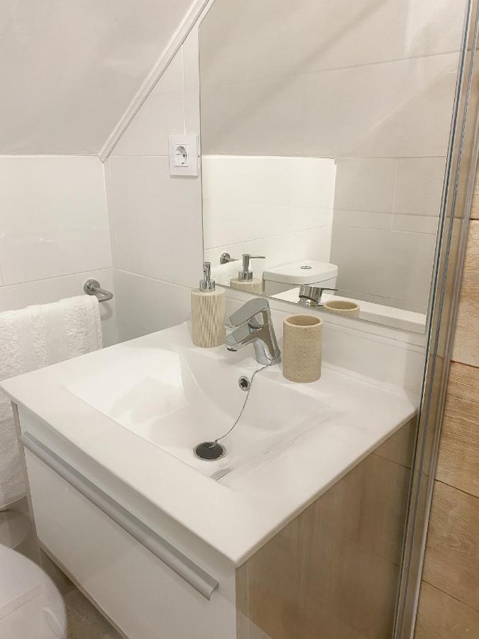 Apartamentos La Reina 아르코스델라프론테라 외부 사진