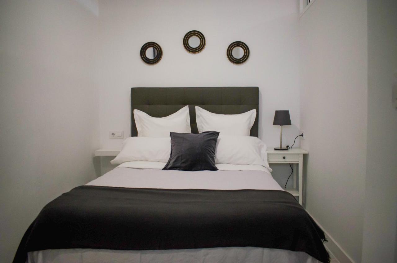 Apartamentos La Reina 아르코스델라프론테라 외부 사진