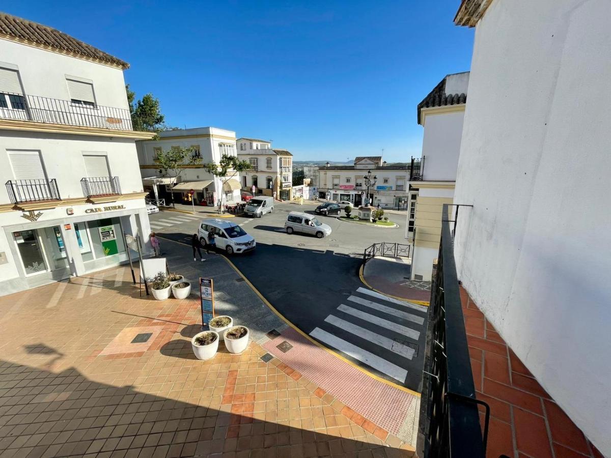 Apartamentos La Reina 아르코스델라프론테라 외부 사진